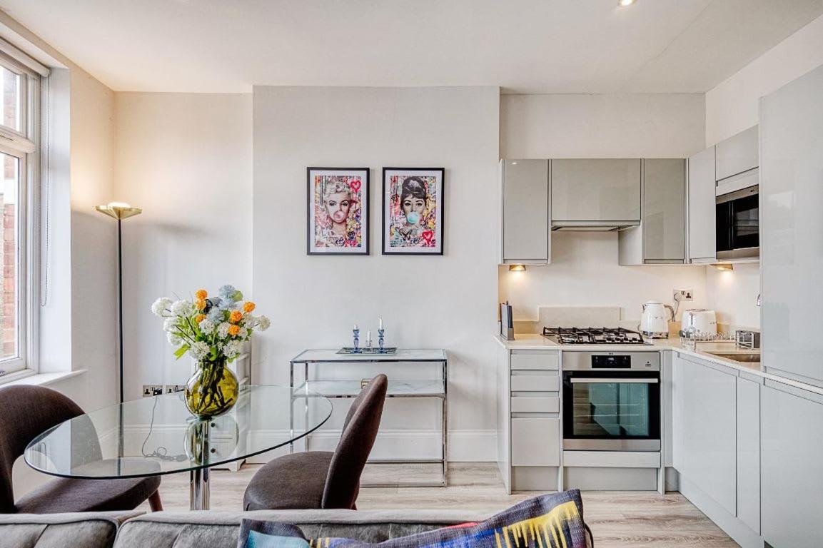 Elegant 1 Bed Apartment- Hampstead Village * London
