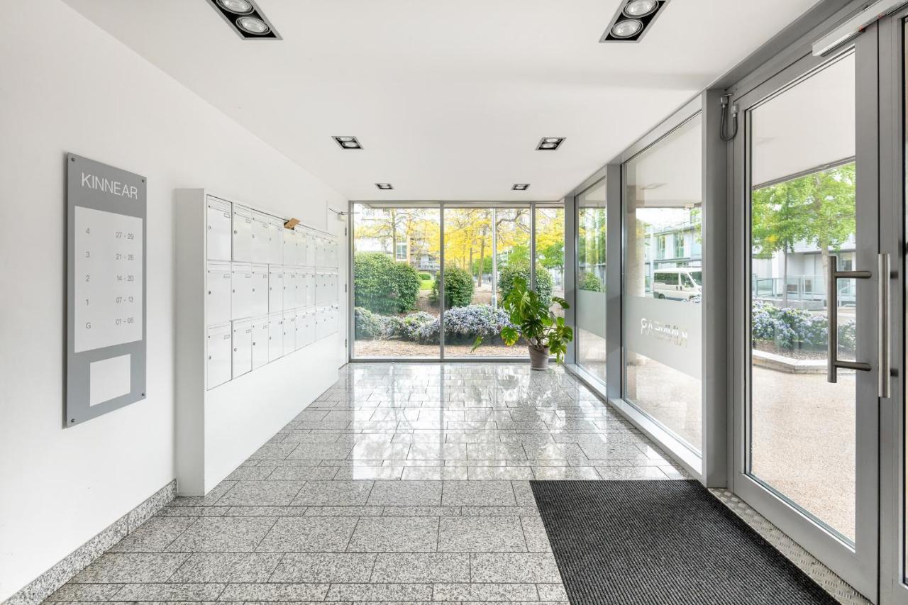 Apartment Stunning With Underground Parking! *