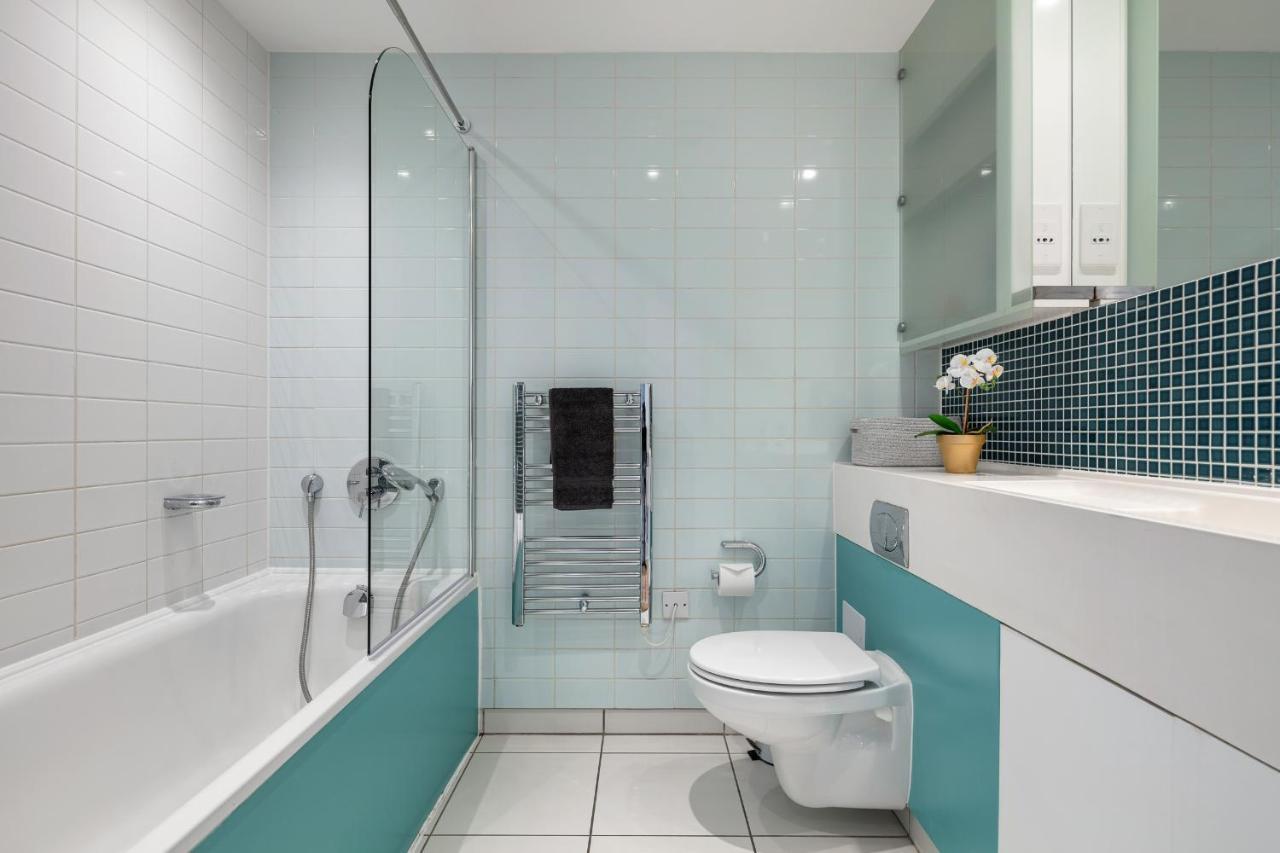 Apartamento Stunning With Underground Parking!