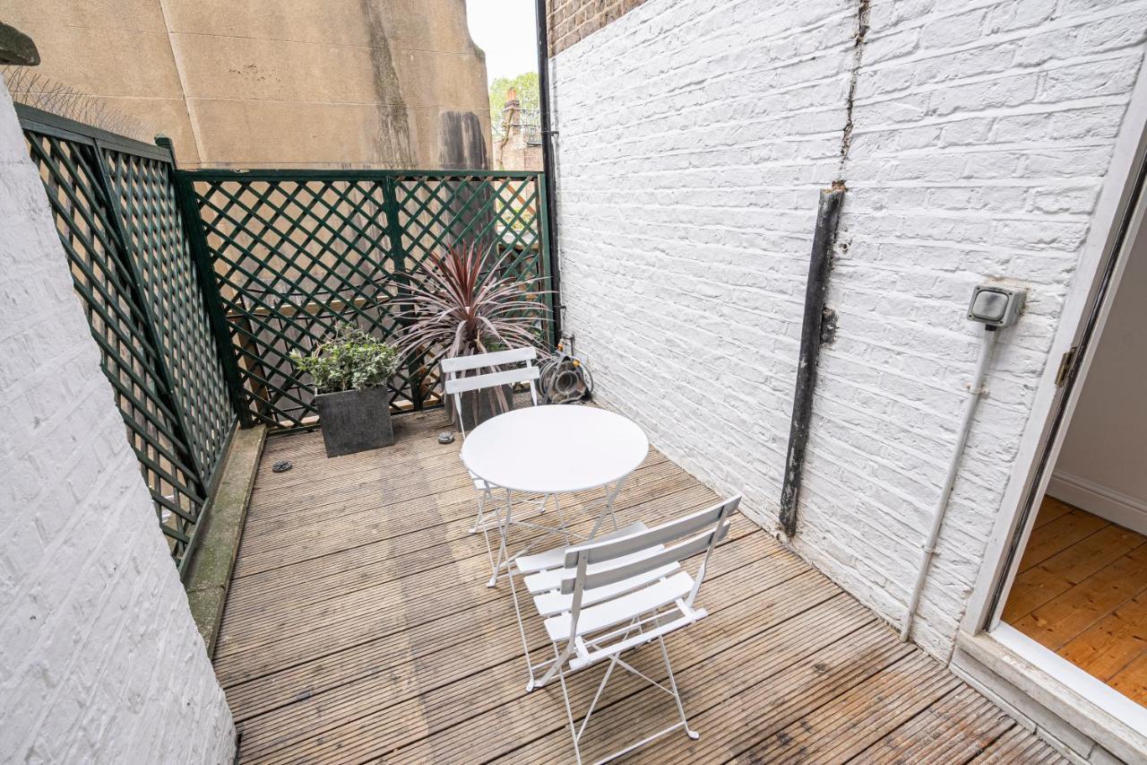 Chic Near Kensington Palace Apartamento *