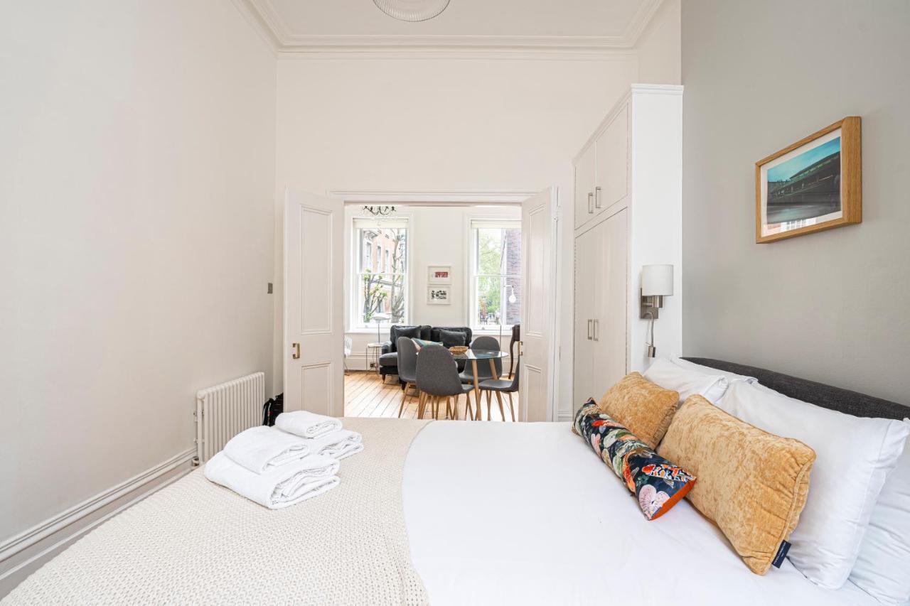 Chic Near Kensington Palace London