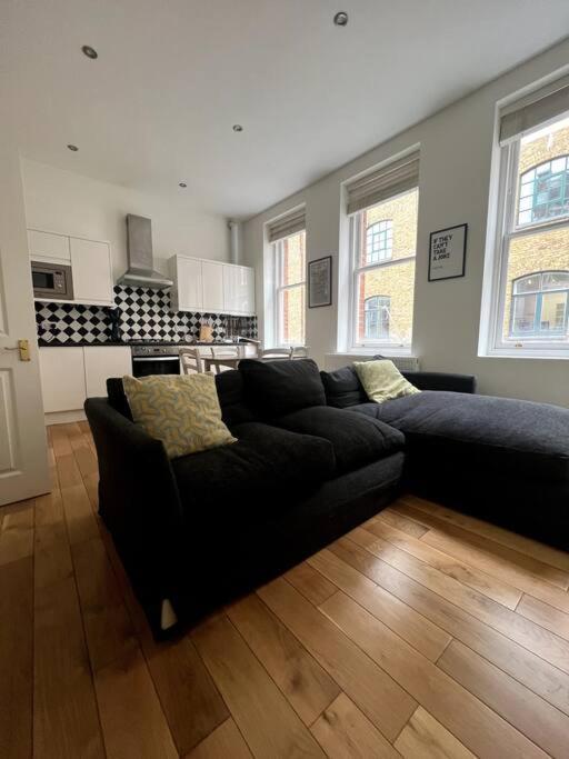 1-bed Flat In Historic Camden