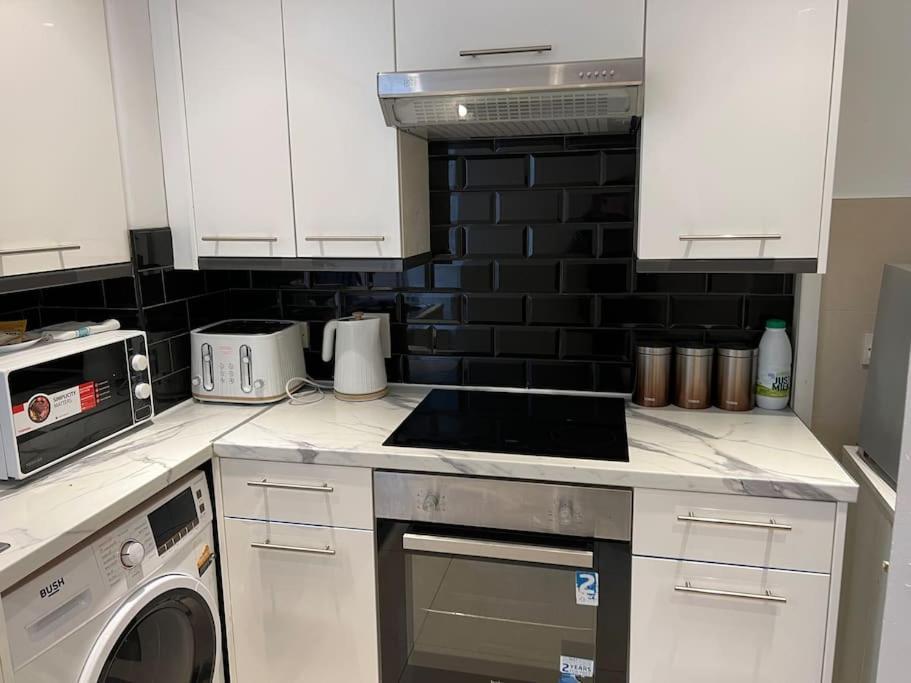 Lovely Apartment- Long Stayer Welcome Appartement