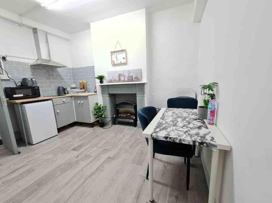 Nice Flat Near Central Londen