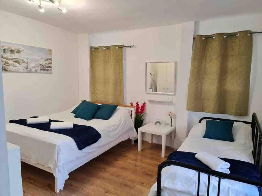 Nice Flat Near Central * Londen