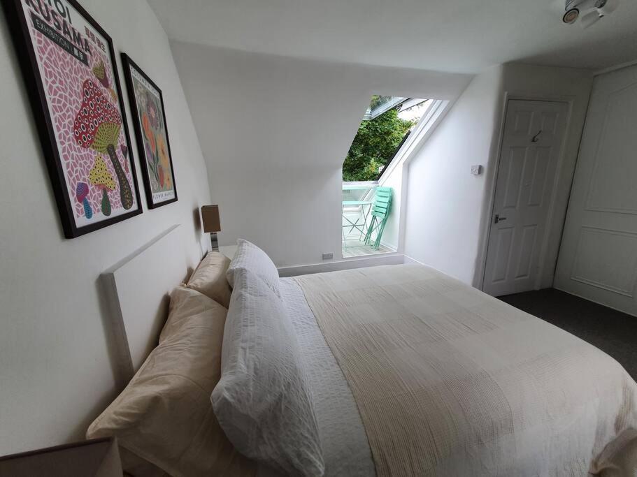 Apartment Beautiful Flat In Bow