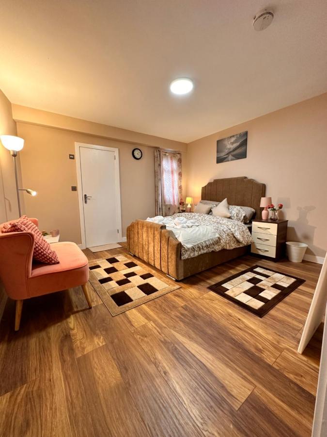 Canary Wharf Single Double And En-suite * London