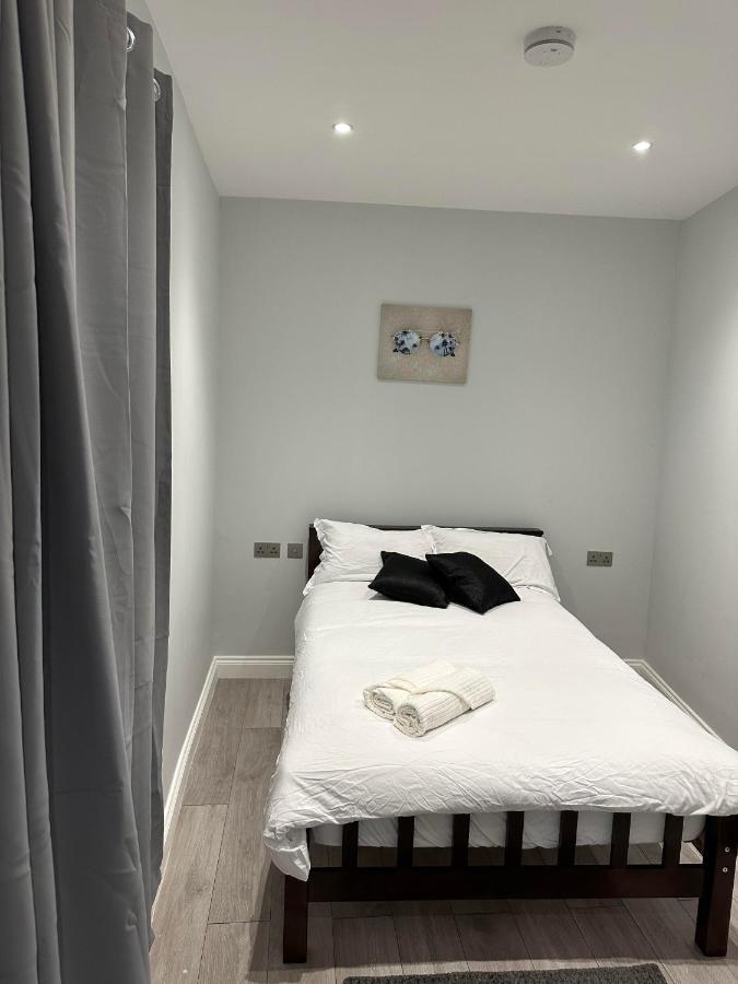 Apartment Charming 1-bed In 8 *