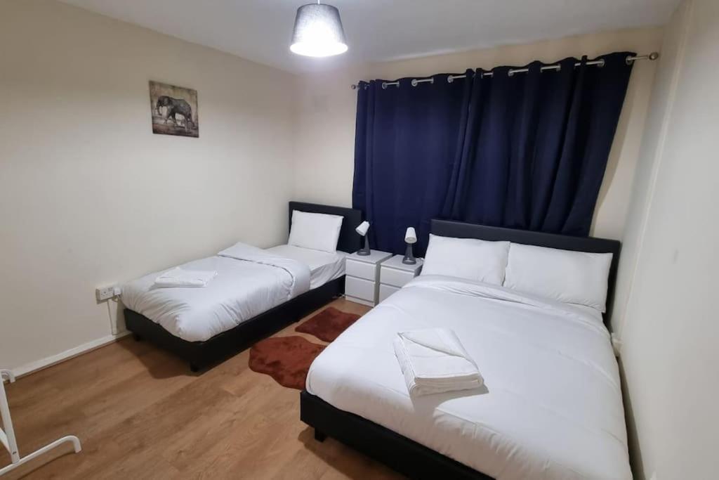 Apartamento 2 Bedroom In Kennington Londres