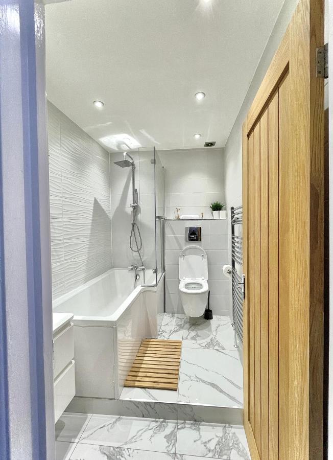 Apartamento Stunning 2 Bed 2 Bath Luxury Apartment!