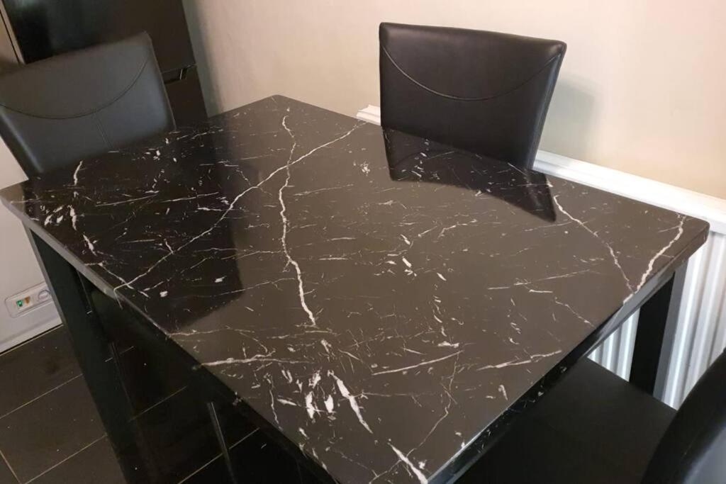 Appartement 2 Bedroom Flat In Vauxhall, Londres
