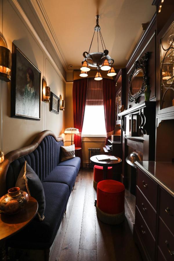 Hotel Henrys Townhouse Marylebone, London