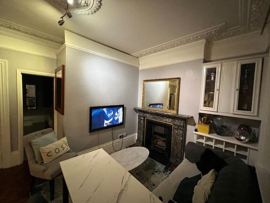 * Apartment