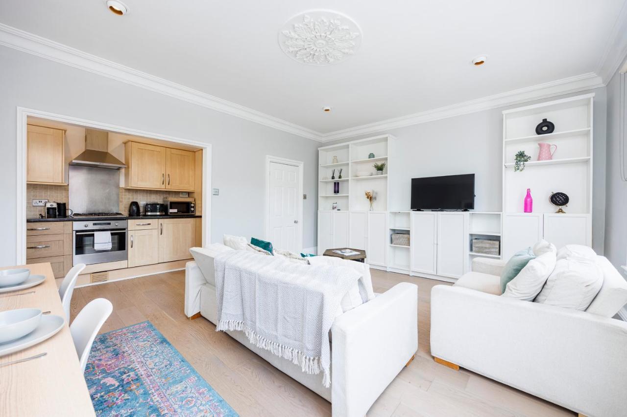 Apartamento Welcomestay Colliers Wood Two Bed - Away From Londres