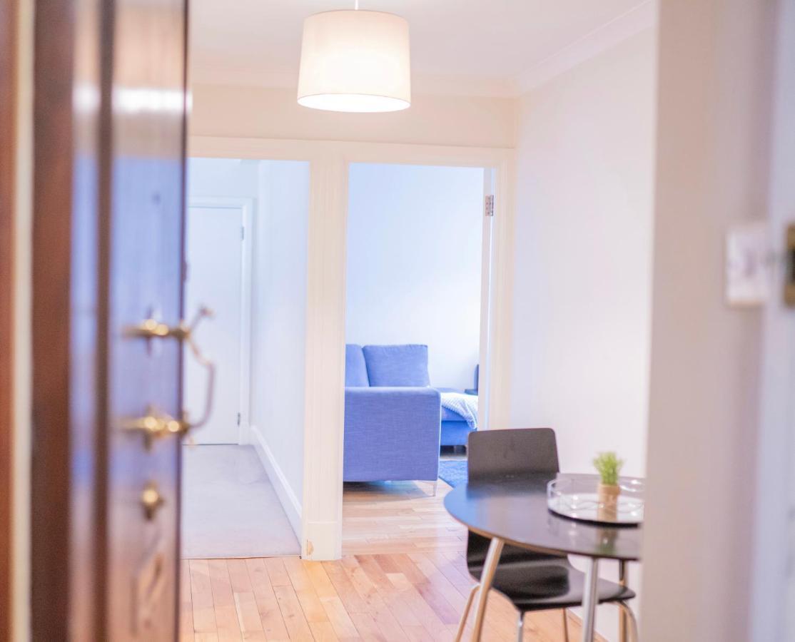 Apartment Flat In London