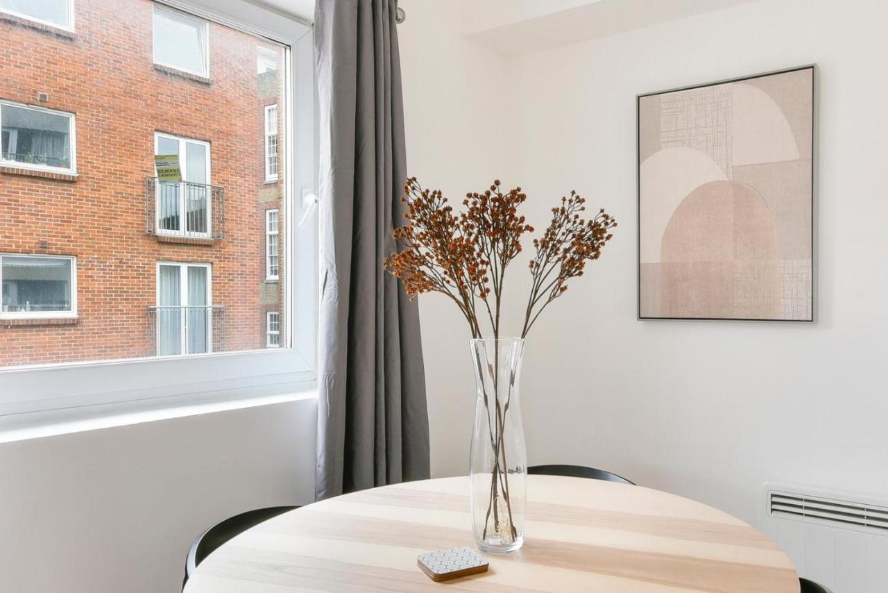 Amazing 2 Bedroom Flat In Canary Wharf Apartamento