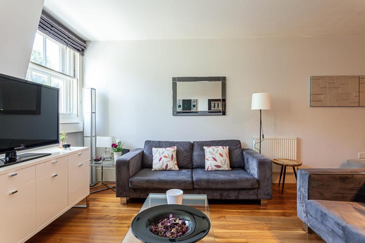 Holborn Flat With Views