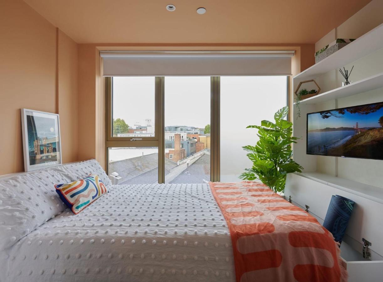 For Students Only Contemporary At View Bermondsey In Appartement