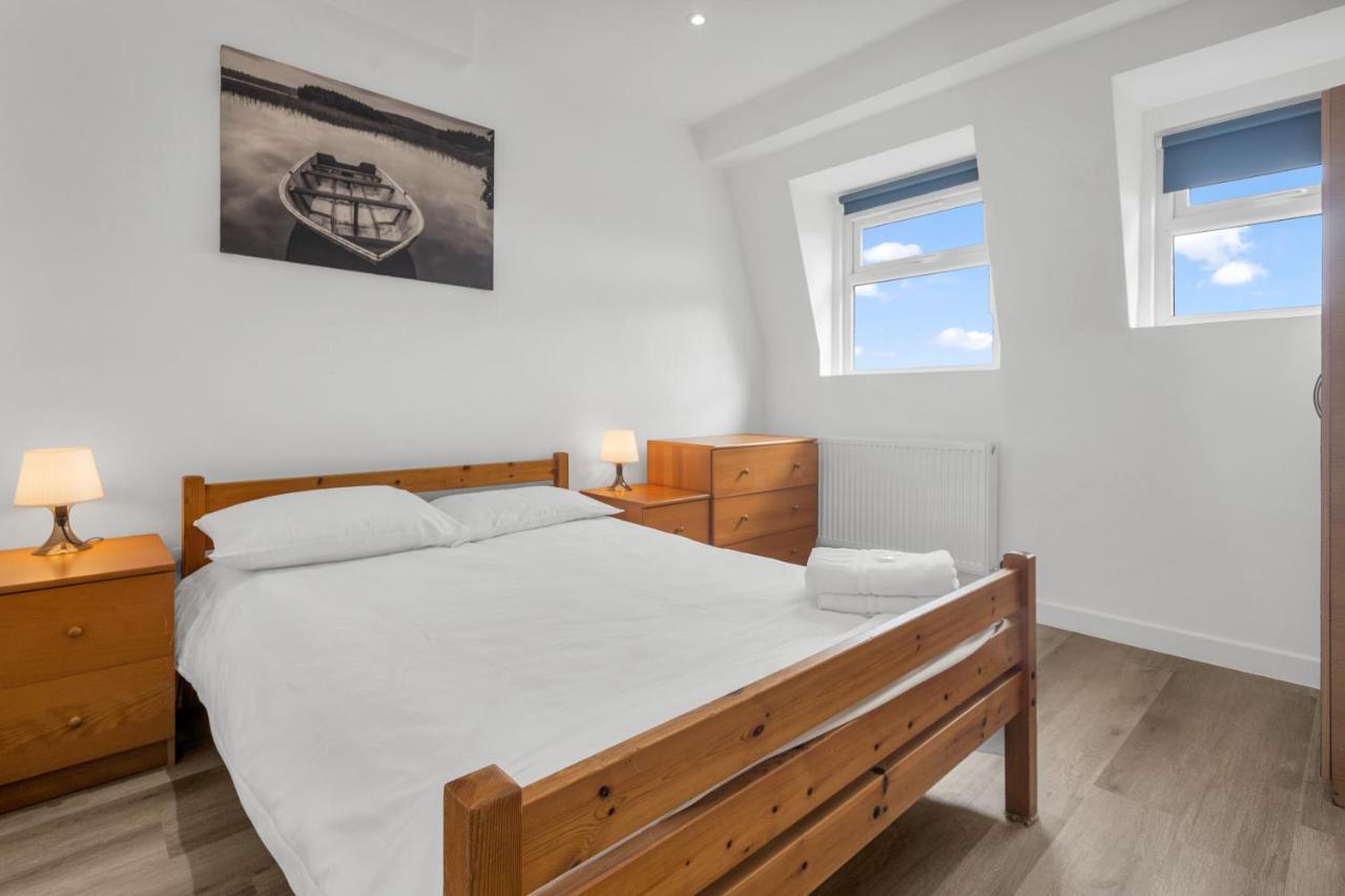Modern In South West Wandsworth *