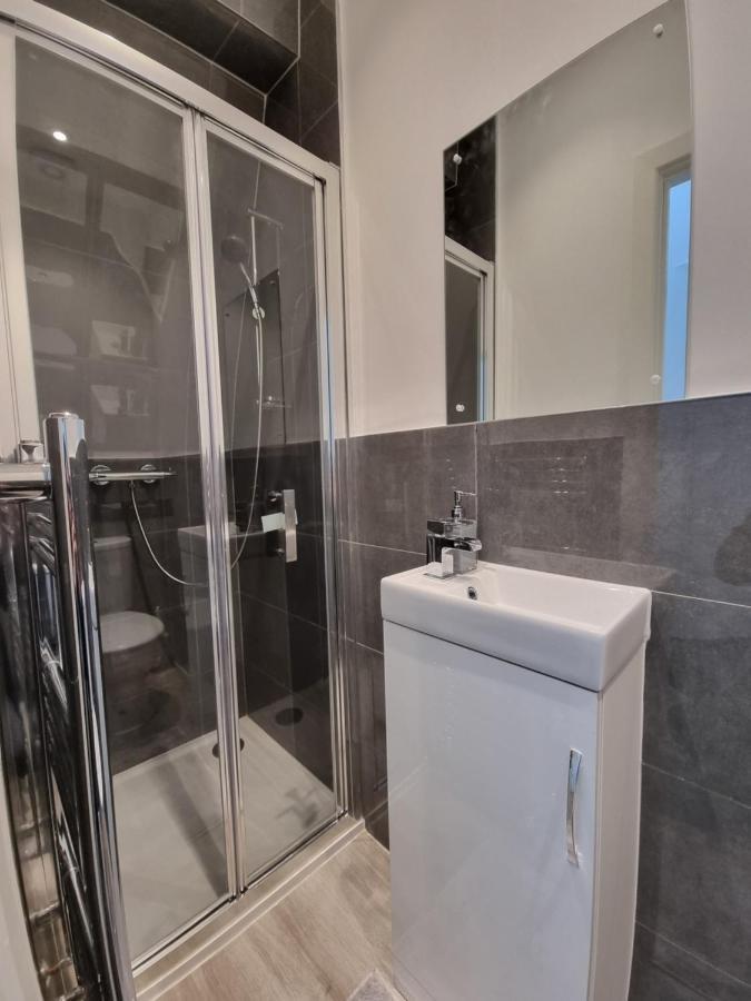 Modern In South West Wandsworth Apartamento