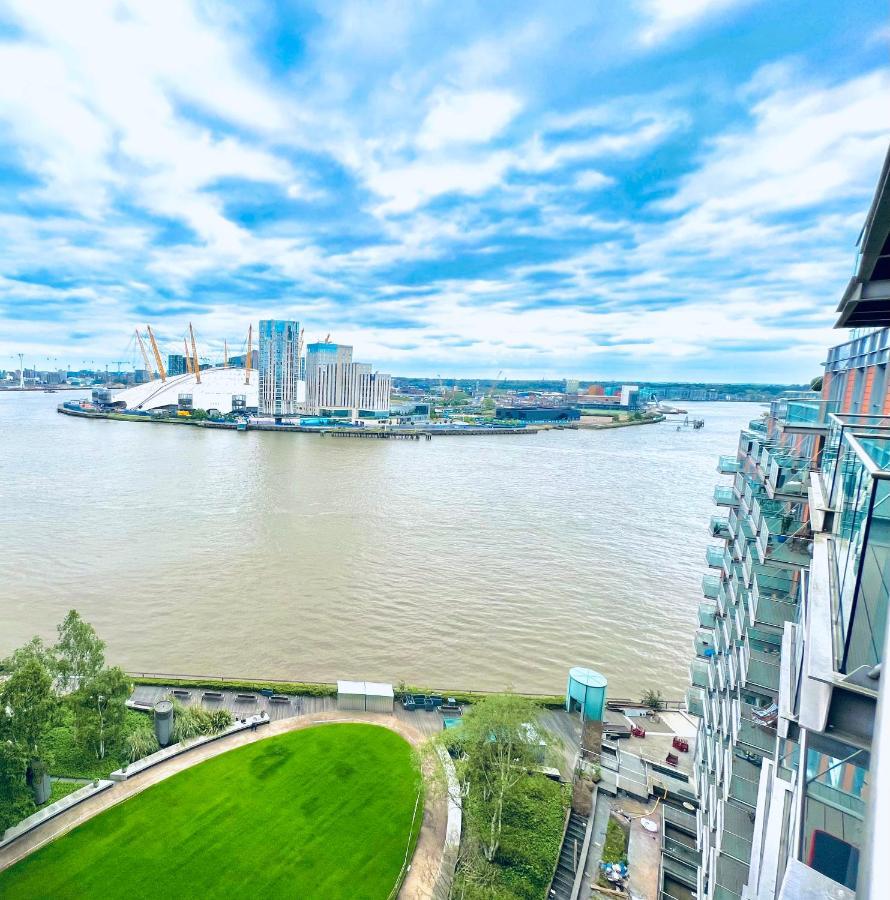 Canary Wharf, E14 9pw, 2 Bedroom Apartamento Londres