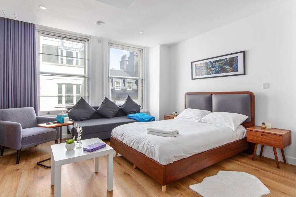 Stylish Sleep6 Flat At Iconic Piccadilly Circusvr6 *