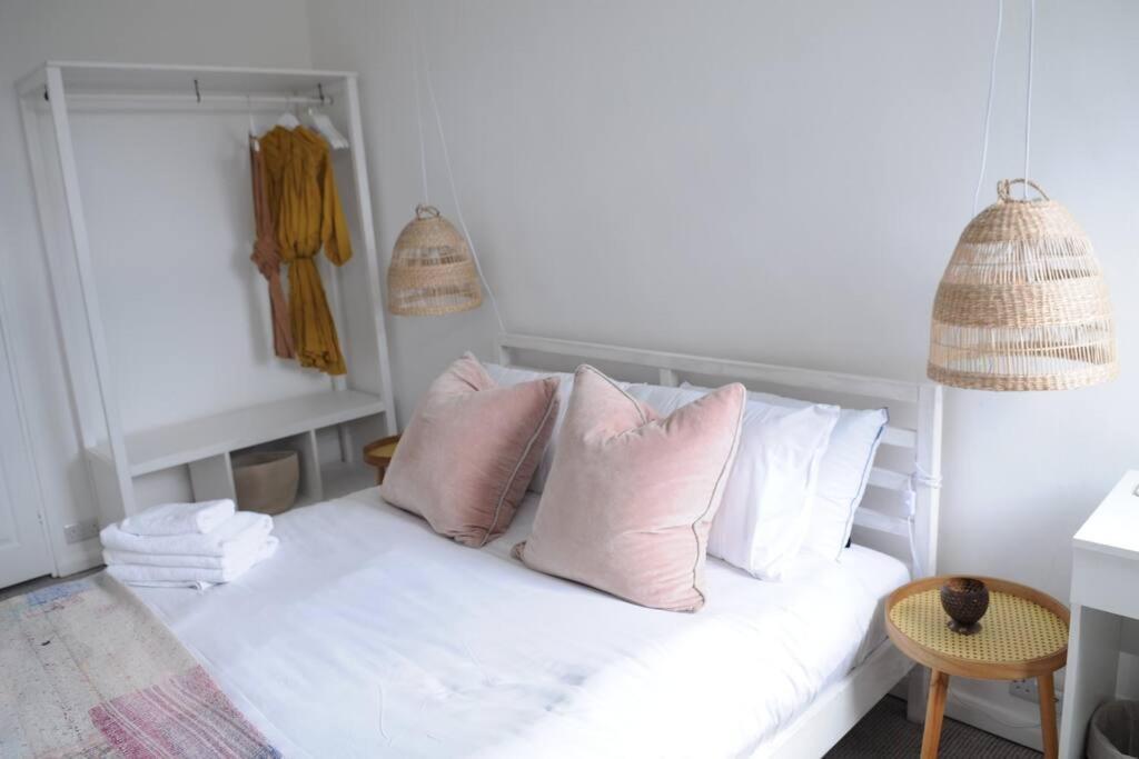 Light Filled Mid- Century 3 Bed In Dulwich Londres