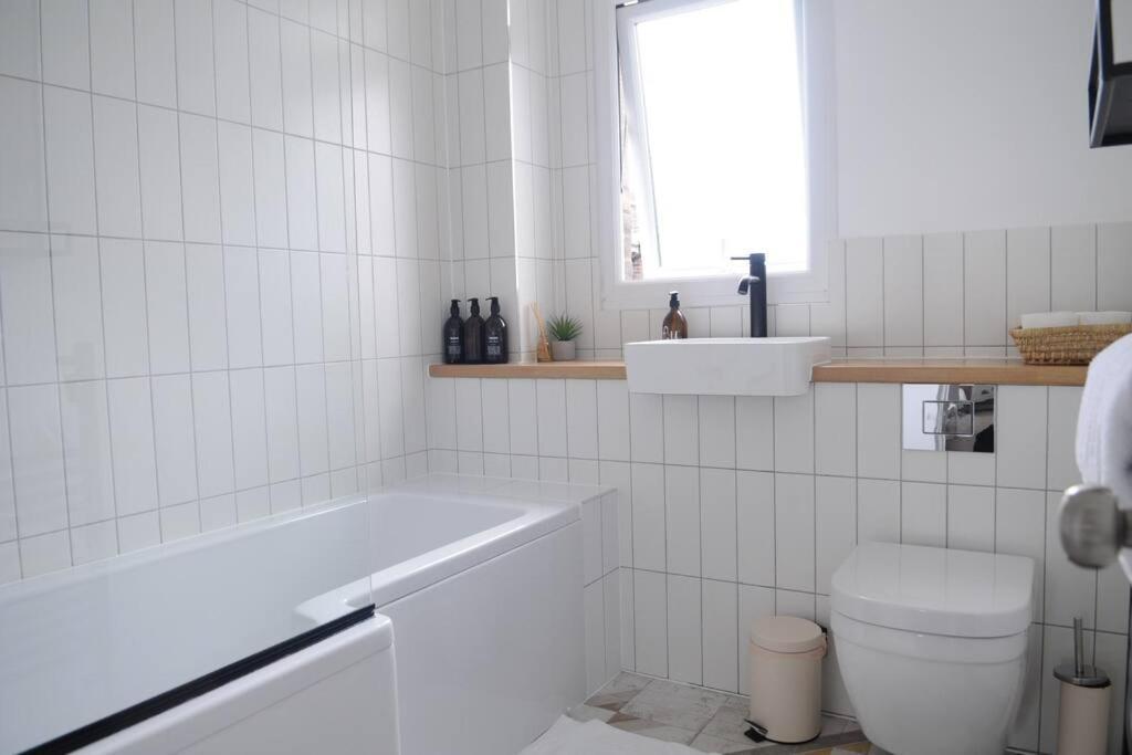 Light Filled Mid- Century 3 Bed In Dulwich Hébergement de vacances *