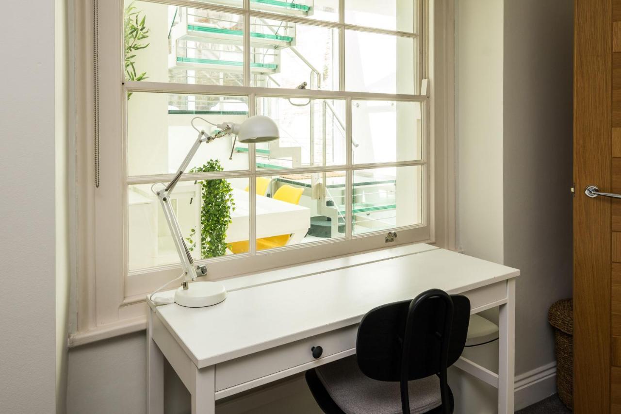 Apartamento Elegant 2bd Duplex With Outdoor Patio/glass Canopy