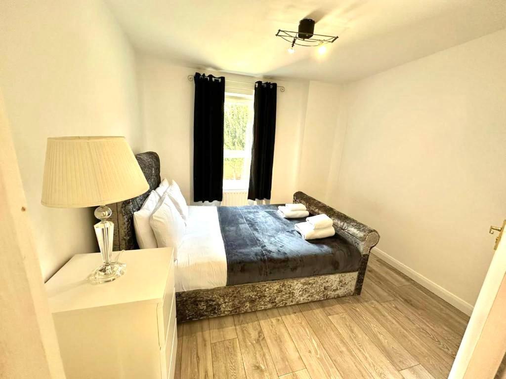 Appartement 3 Bedroom Riverview Flat Canary Wharf Free Parking *