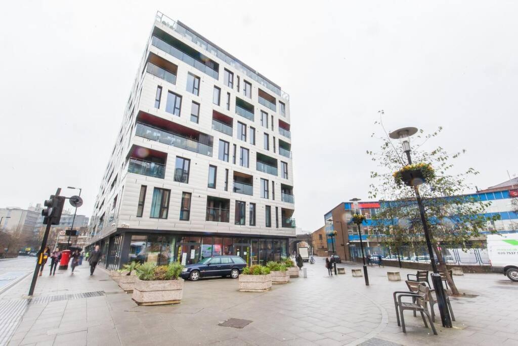 The Shards Beauty 2 Bedroom Apartment *