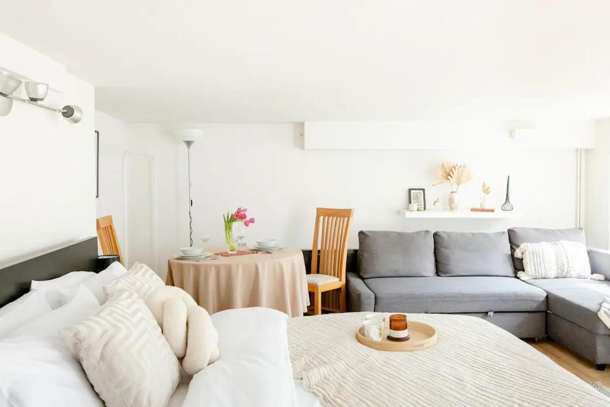Garden Flat On Leafy Cator Estate In Blackheath Appartement Londen
