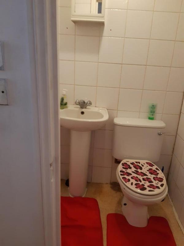 Gasthof Girly House Female Only Nottinghill London