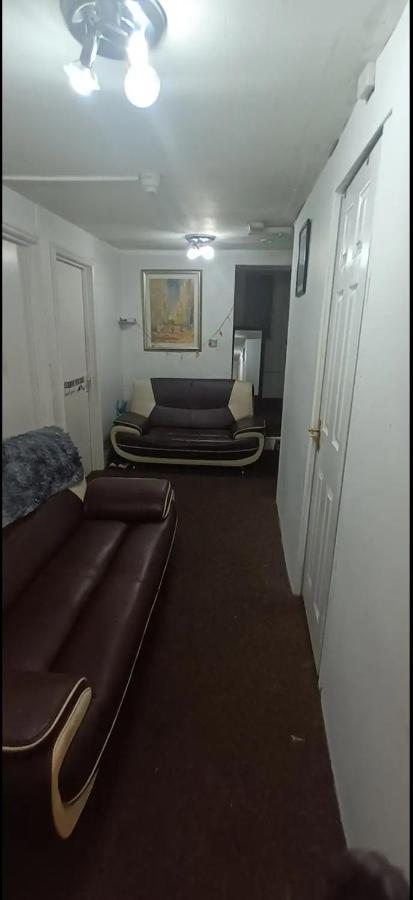 Gasthof Girly House Female Only Nottinghill *
