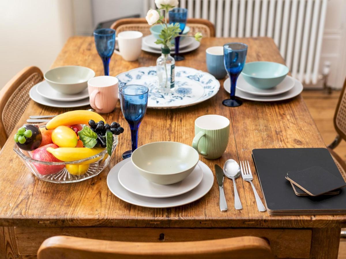 Appartement Pass The Keys Rustic And Quirky Flat In Charming Charlton Village *