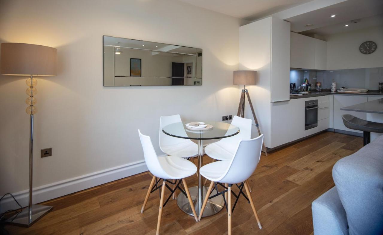Kensington High Street One Bed Appartement