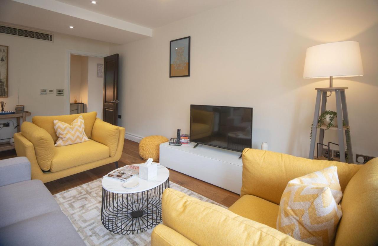 Kensington High Street One Bed Appartement *