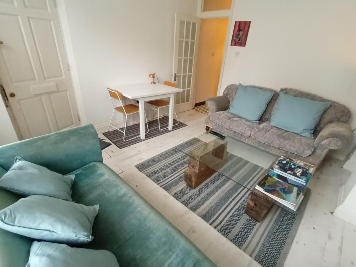 3 Bed Lovely Garden Flat Wandsworth Apartamento *