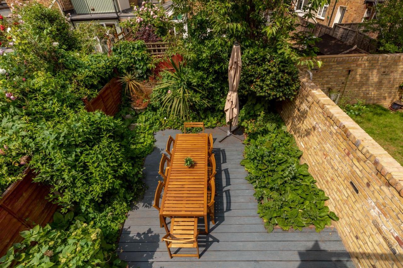 Central, Stylish And Spacious 4 Bedroom House 2,5 Bathrooms In Shepherd's Bush Londres