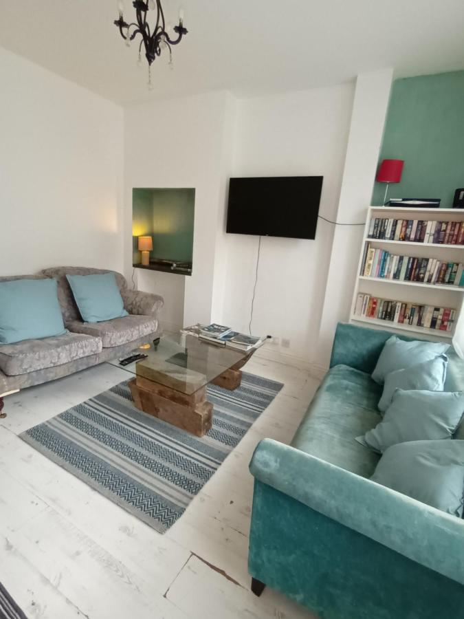 3 Bed Lovely Garden Flat Wandsworth Apartamento