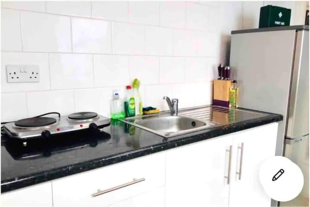 Comfortable Flat In Central * London