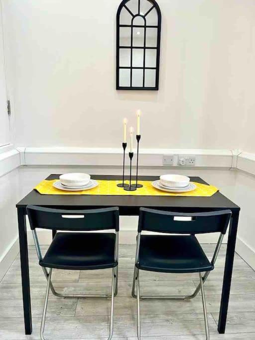 Comfortable Flat In Central Apartment London