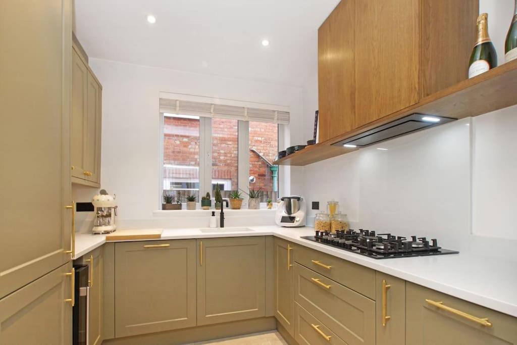 Newly Refurbished, Cosy & Modern In E17 Appartement