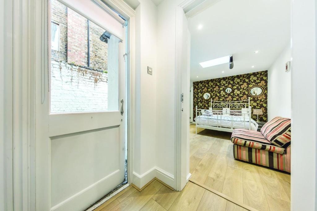 3 Bedroom In Westminster London