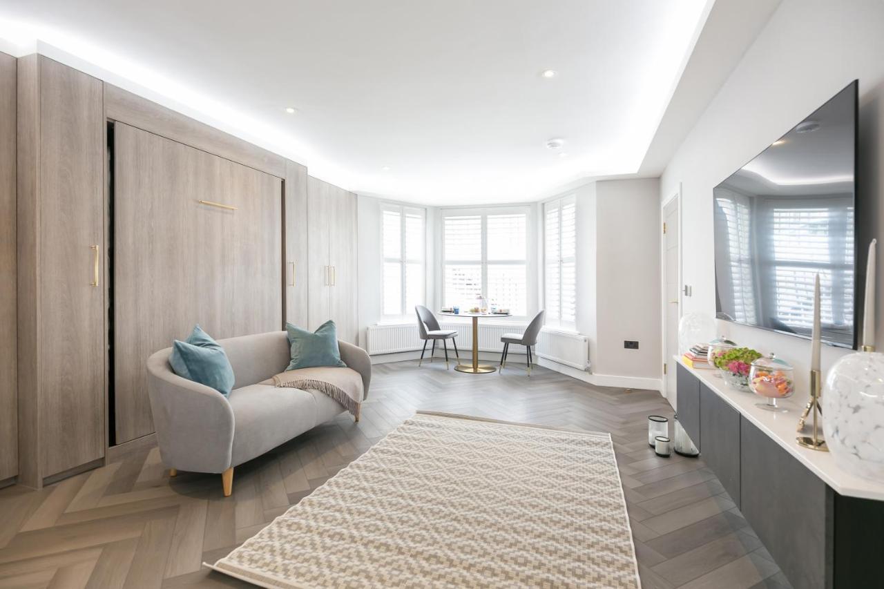 Cozy Elegant In Nevern Square Apartment *