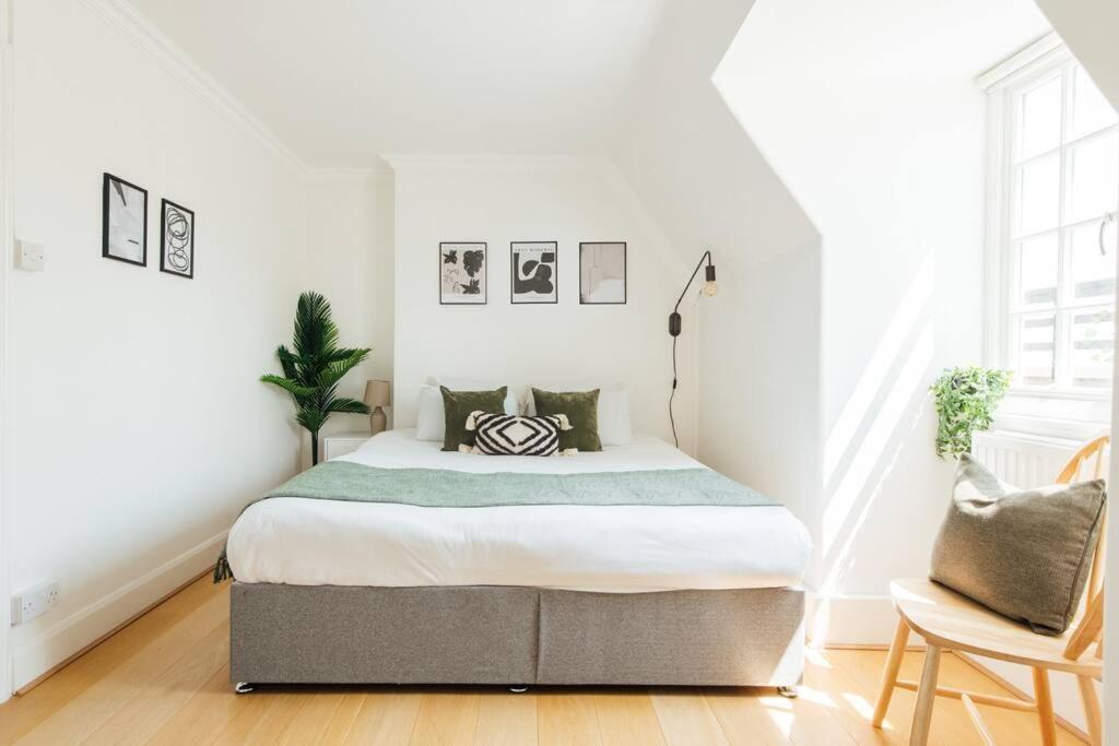 Charming 2 Bedroom Flat In The Heart Of Kings Cross, London