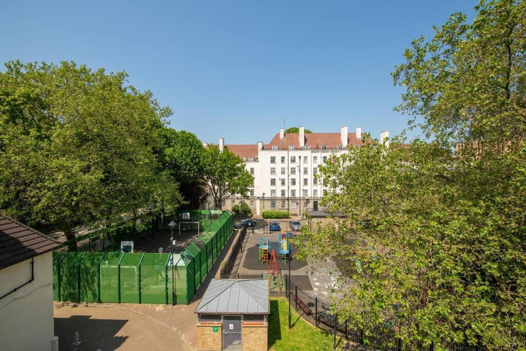 Charming 2 Bedroom Flat In The Heart Of Kings Cross, London