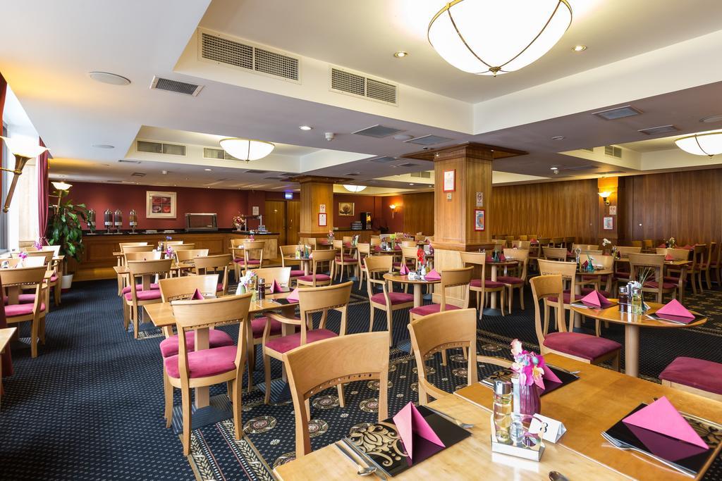 - Wembley International Hotel Londres