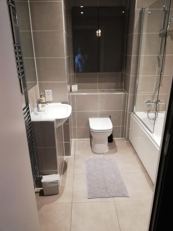 Canal View 1 Bed In Zone 1 * London