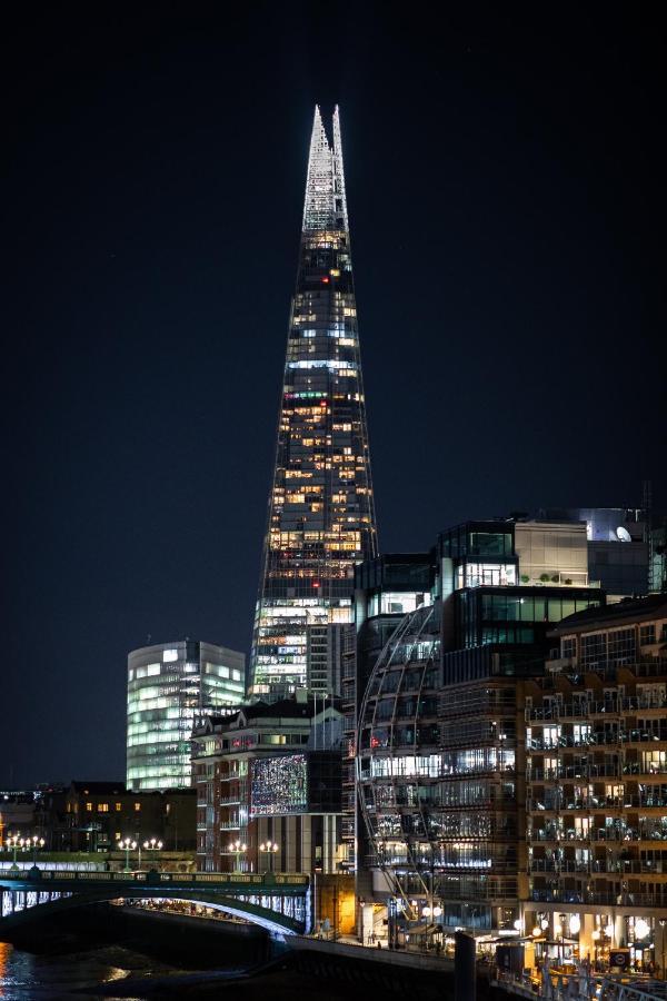 Stunning 2 Bed 2 Bath Luxury Apartment! Londres